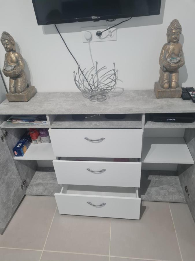 appartement vue mer pour 4 personnes accès direct plage wifi haut débit gratuit Le Barcarès Esterno foto