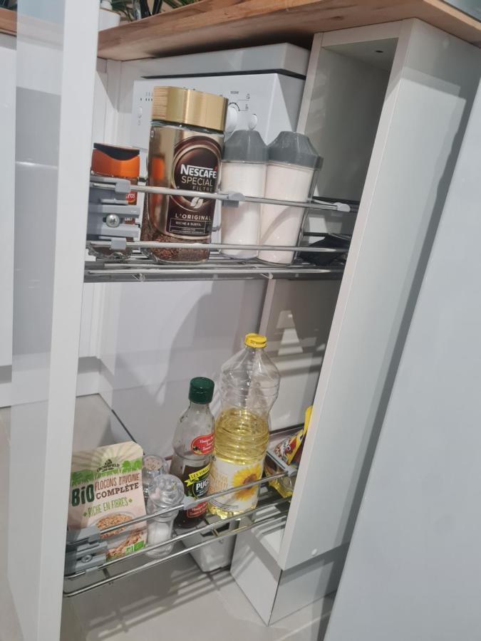 appartement vue mer pour 4 personnes accès direct plage wifi haut débit gratuit Le Barcarès Esterno foto