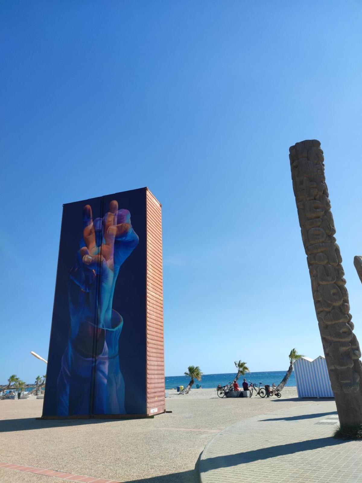 appartement vue mer pour 4 personnes accès direct plage wifi haut débit gratuit Le Barcarès Esterno foto