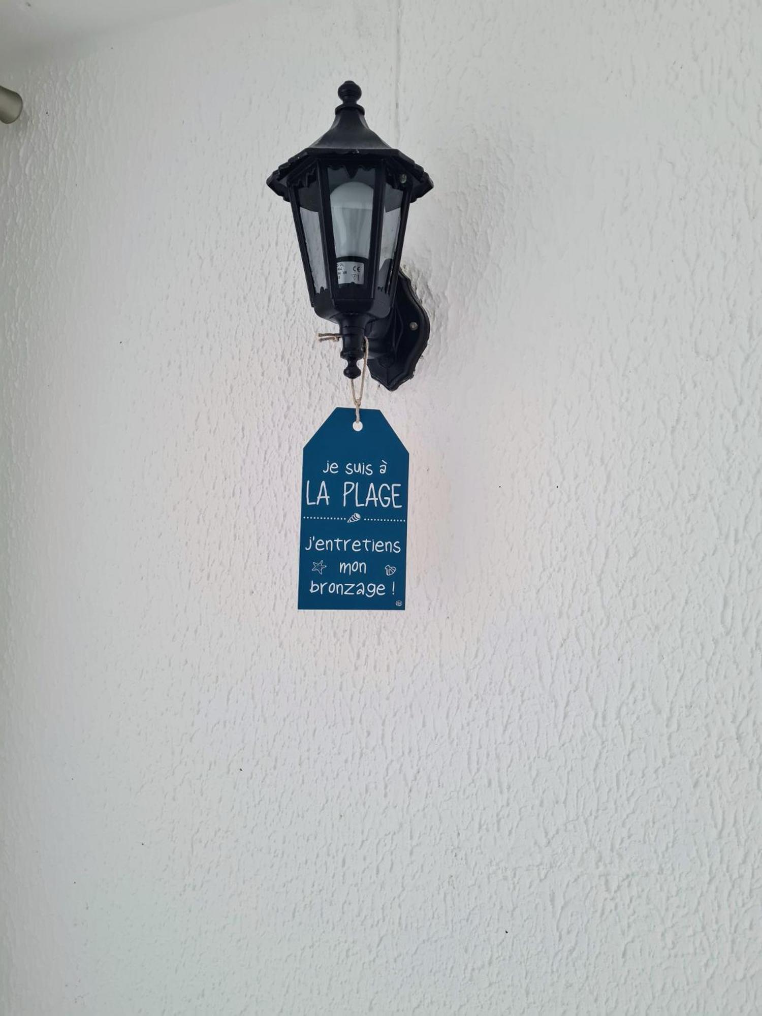 appartement vue mer pour 4 personnes accès direct plage wifi haut débit gratuit Le Barcarès Esterno foto